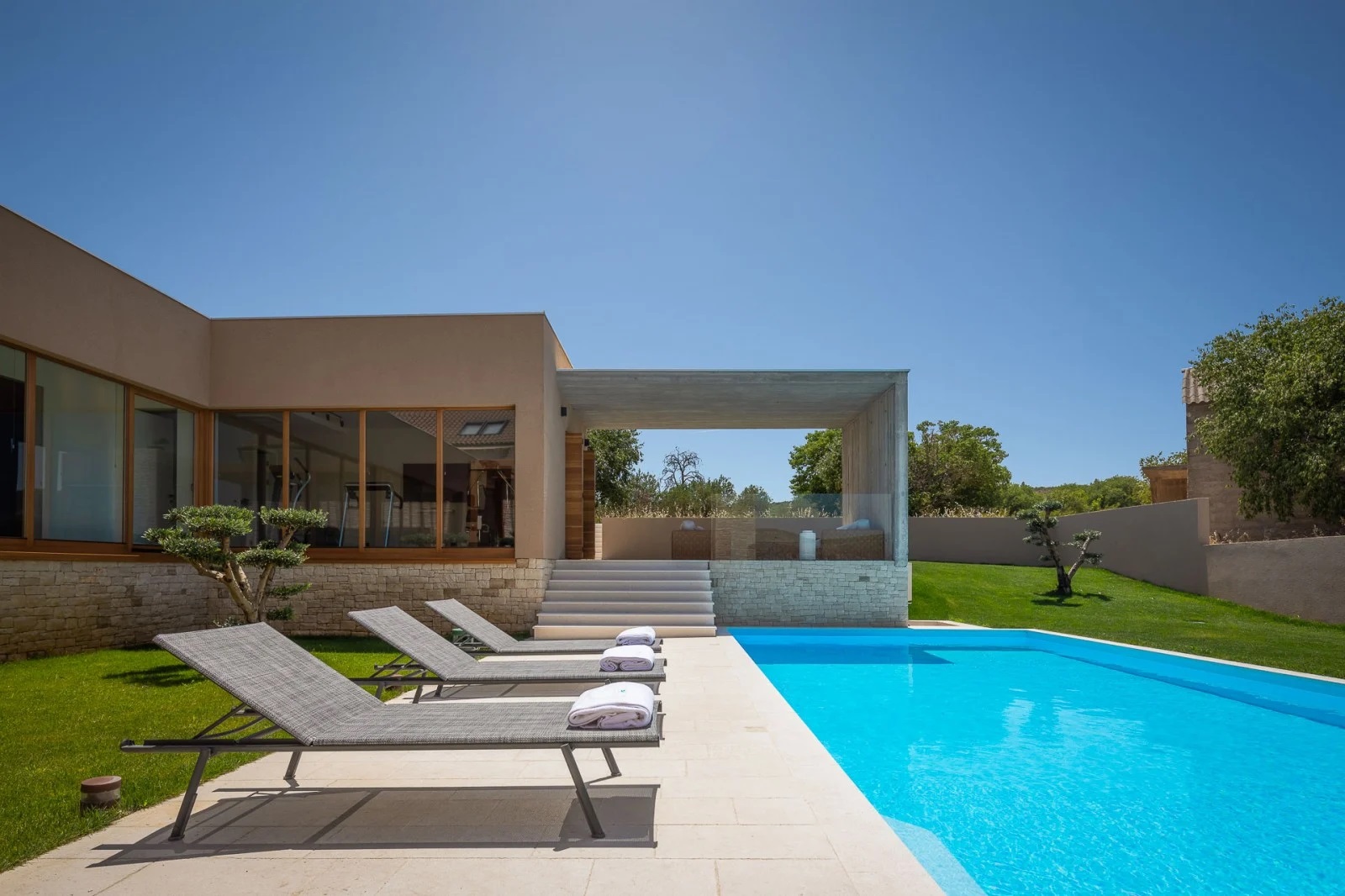 Piscina interrata resort
